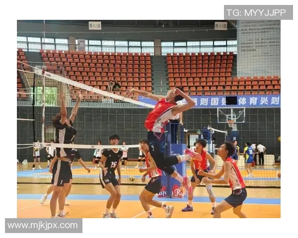 重庆排球队的节奏揭秘：排球巨献背后的故事与激情